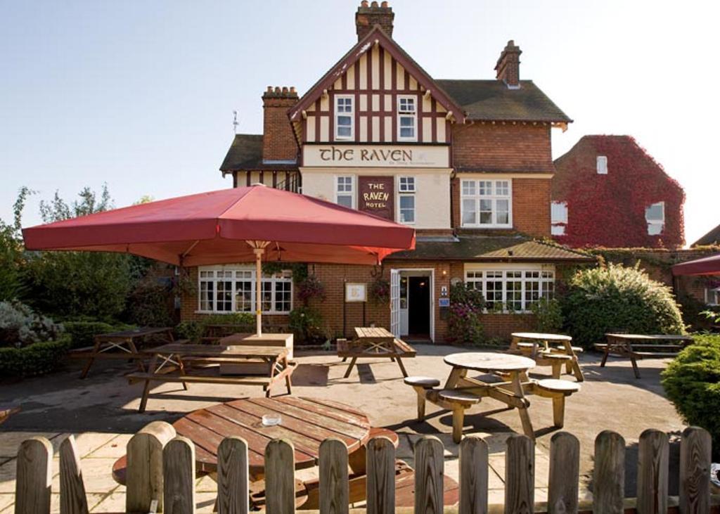 Raven Hotel By Greene King Inns Hook  Exterior foto